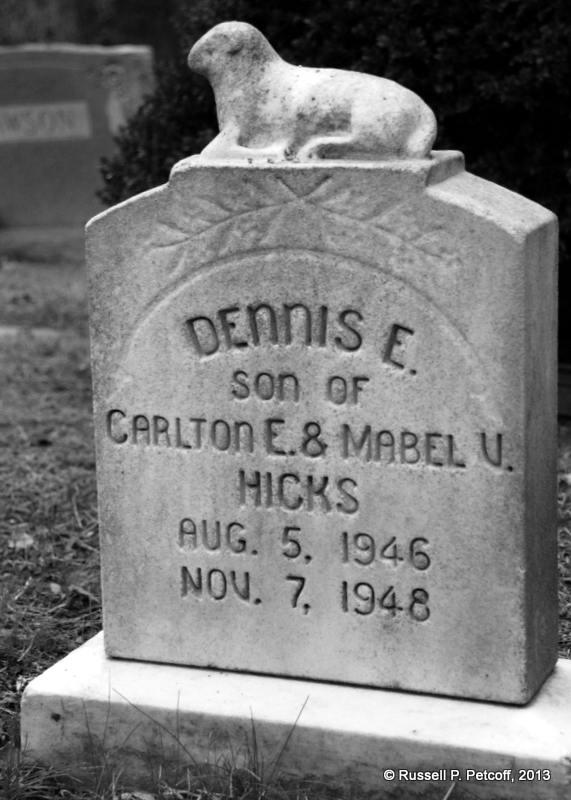 Dennis E Hicks_1